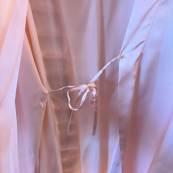 100% Pure Silk Wrap Women’s Robe - Pink (NWT) - Picture 4 of 9